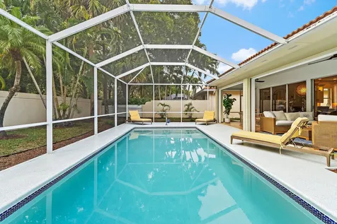 231 E Tall Oaks Circle Palm Beach Gardens FL 33410