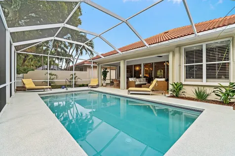 231 E Tall Oaks Circle Palm Beach Gardens FL 33410