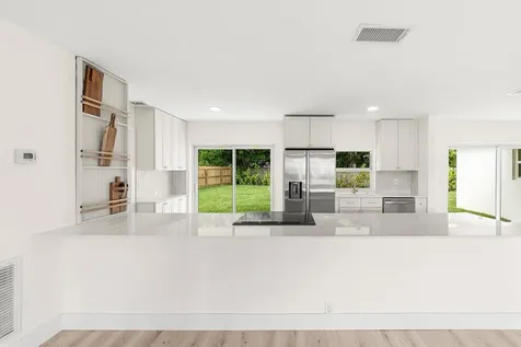 2433 Palm Road West Palm Beach FL 33406