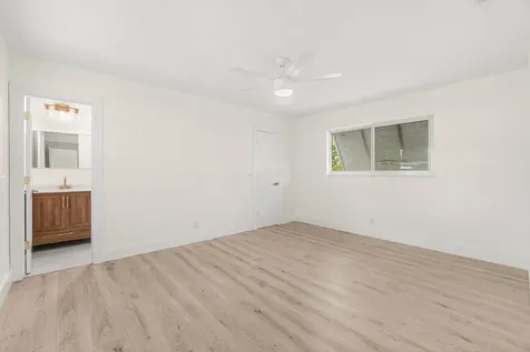 2433 Palm Road West Palm Beach FL 33406