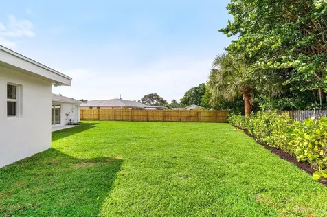 2433 Palm Road West Palm Beach FL 33406