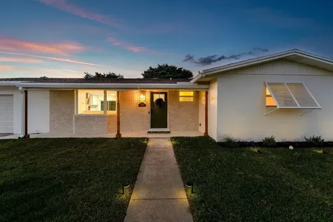 2433 Palm Road West Palm Beach FL 33406