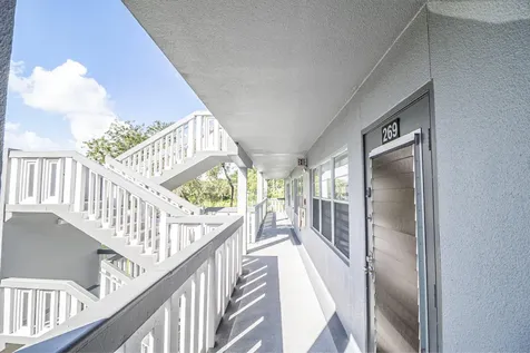 269 Suffolk G Boca Raton FL 33434