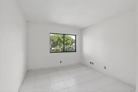 5771 Fairway Park Court Boynton Beach FL 33437