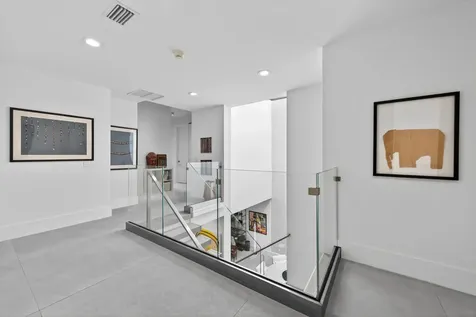 423 Chilean Avenue Palm Beach FL 33480