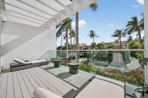 423 Chilean Avenue Palm Beach FL 33480