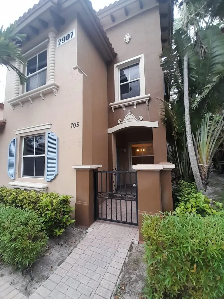 2907 Hope Valley Street West Palm Beach FL 33411