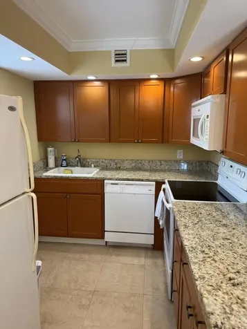 680 Saxony O Delray Beach FL 33446