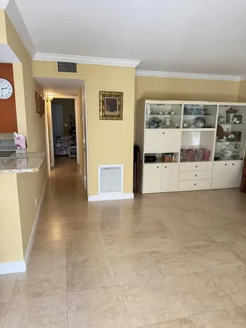 680 Saxony O Delray Beach FL 33446