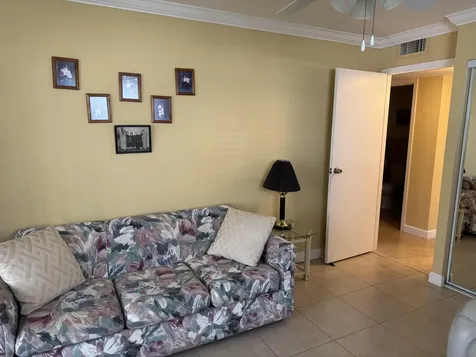 680 Saxony O Delray Beach FL 33446