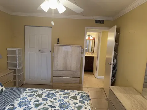 680 Saxony O Delray Beach FL 33446