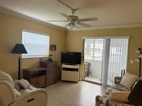 680 Saxony O Delray Beach FL 33446
