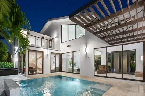 4444 Washington Road West Palm Beach FL 33405