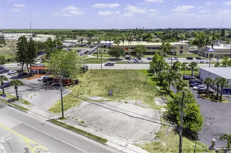 700 Larrimore Road Pahokee FL 33476