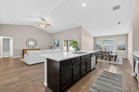 1965 Sw Bayshore Boulevard Port Saint Lucie FL 34984