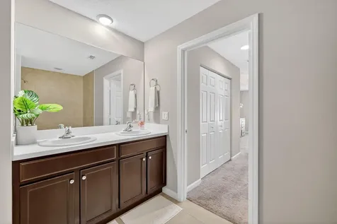 1965 Sw Bayshore Boulevard Port Saint Lucie FL 34984