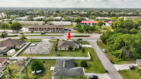 1965 Sw Bayshore Boulevard Port Saint Lucie FL 34984