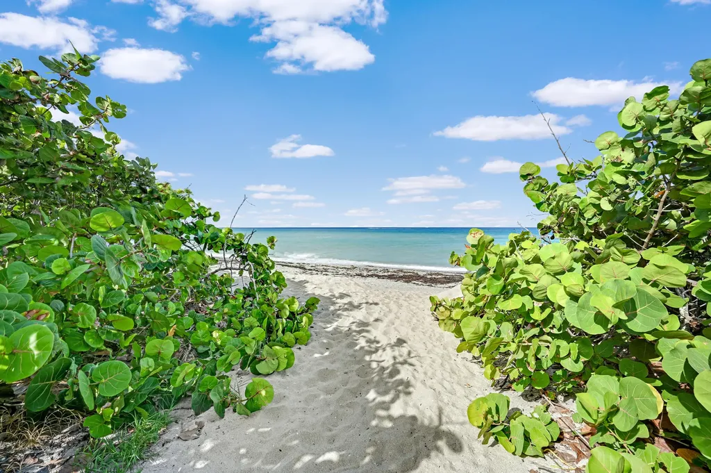 1300 S Highway A1a Jupiter FL 33477