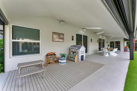 941 Iris Drive Delray Beach FL 33483