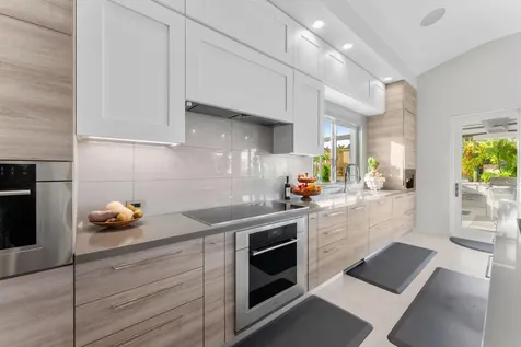 941 Iris Drive Delray Beach FL 33483