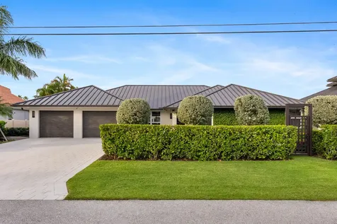 941 Iris Drive Delray Beach FL 33483