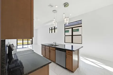 12508 Sw Lunata Way Port Saint Lucie FL 34987