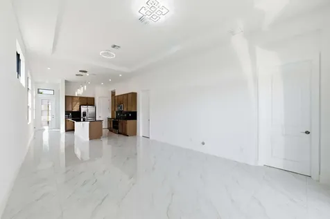 12508 Sw Lunata Way Port Saint Lucie FL 34987