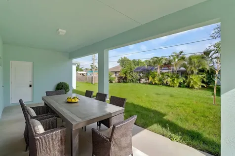 2361 Sw Chateau Terrace Port Saint Lucie FL 34953