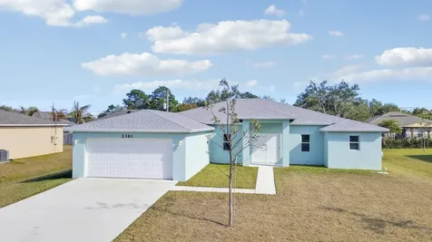 2361 Sw Chateau Terrace Port Saint Lucie FL 34953