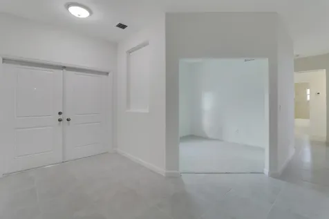 2361 Sw Chateau Terrace Port Saint Lucie FL 34953