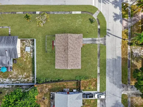 1601 Nw 5th Street Boca Raton FL 33486