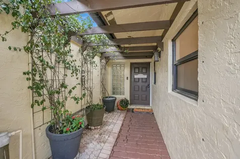 5205 Bolero Circle Delray Beach FL 33484
