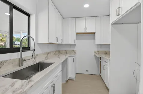 122 Sw 9th Avenue Delray Beach FL 33444