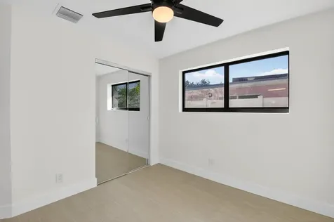 122 Sw 9th Avenue Delray Beach FL 33444