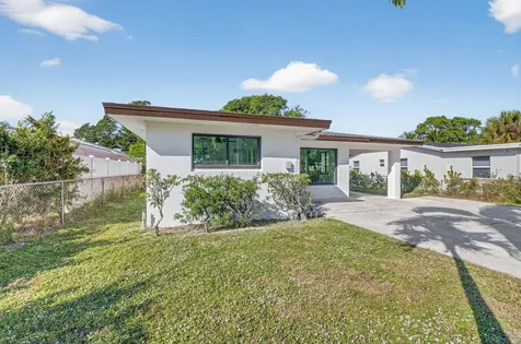 122 Sw 9th Avenue Delray Beach FL 33444