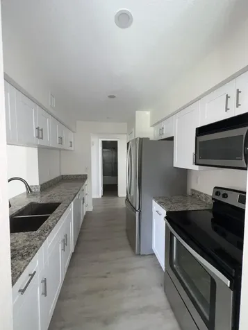 899 Riverside Drive Coral Springs FL 33071