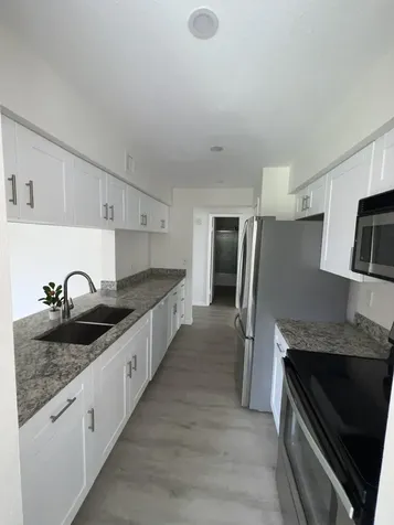 899 Riverside Drive Coral Springs FL 33071