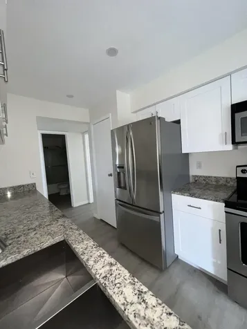 899 Riverside Drive Coral Springs FL 33071