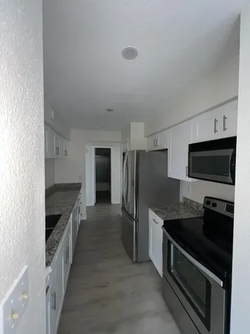 899 Riverside Drive Coral Springs FL 33071