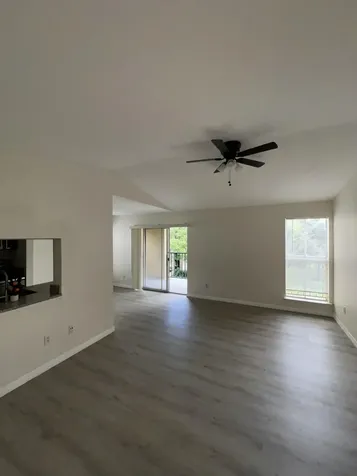 899 Riverside Drive Coral Springs FL 33071