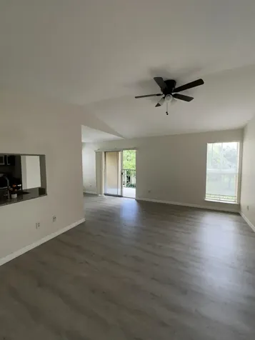899 Riverside Drive Coral Springs FL 33071