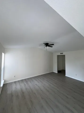 899 Riverside Drive Coral Springs FL 33071