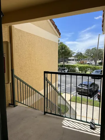 899 Riverside Drive Coral Springs FL 33071