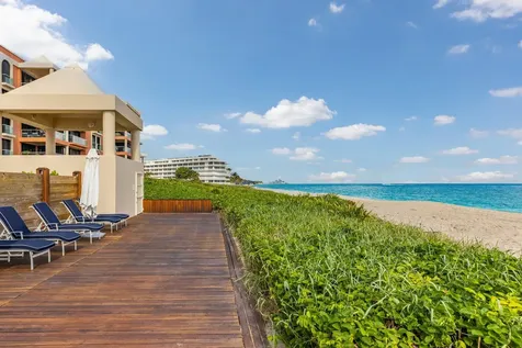 2 N Breakers Row Palm Beach FL 33480