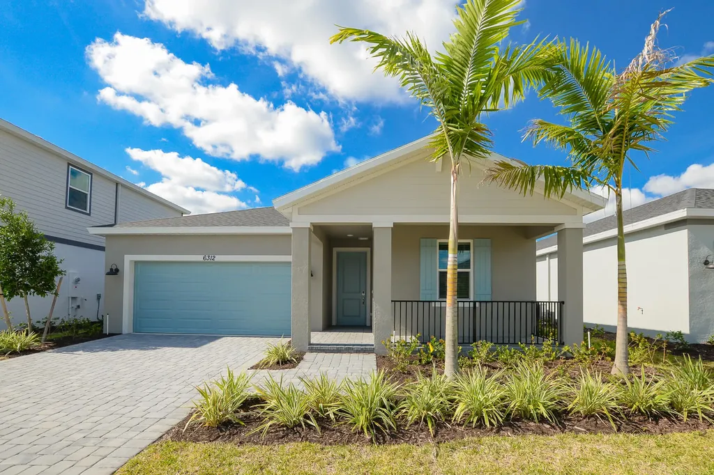 6312 NW Cloverdale Avenue Port Saint Lucie FL 34987