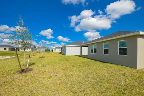 6312 NW Cloverdale Avenue Port Saint Lucie FL 34987