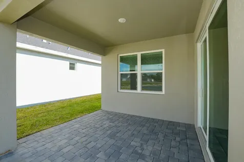 6312 NW Cloverdale Avenue Port Saint Lucie FL 34987