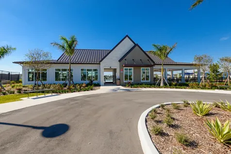 6312 NW Cloverdale Avenue Port Saint Lucie FL 34987