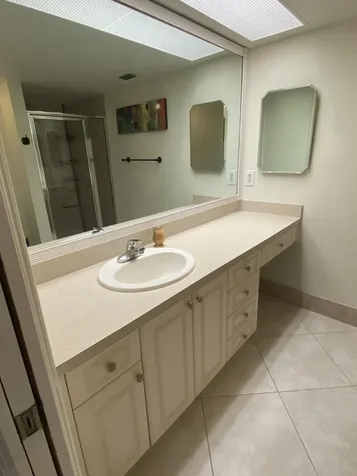 5621 Coach House Circle Boca Raton FL 33486