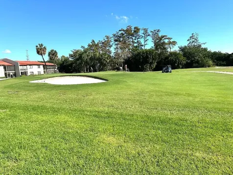 8305 Casa Del Lago Boca Raton FL 33433